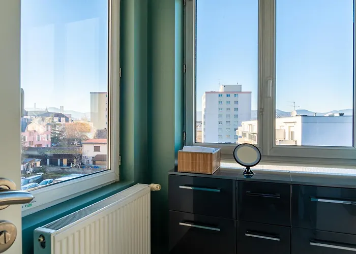 La Casa De Hugo * קולמר